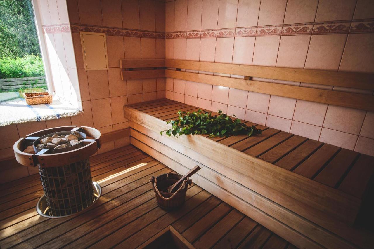 Pinska Guesthouse Cozy Apartment Βιλιάντι Εξωτερικό φωτογραφία